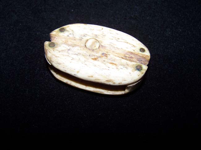 A 19th century ANTIQUE Sailor-made Whalebone Ship's Block
